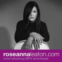 RoseannaLeaton Logo