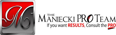 TheManieckiProTeam Logo