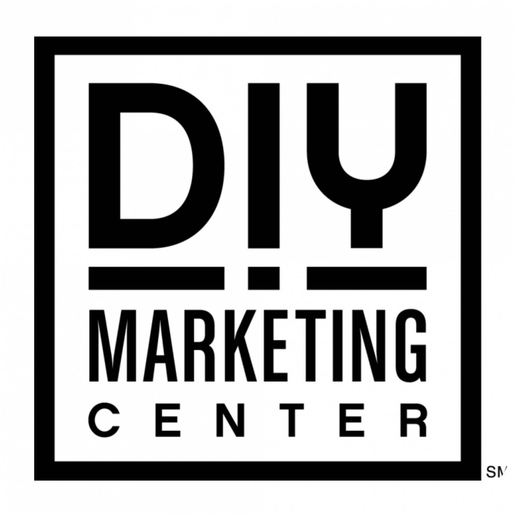 DIYMarketingCenter Logo
