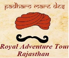 RoyaladventueTours Logo