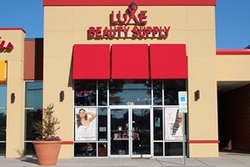 Luxe Beauty Supply Store Logo