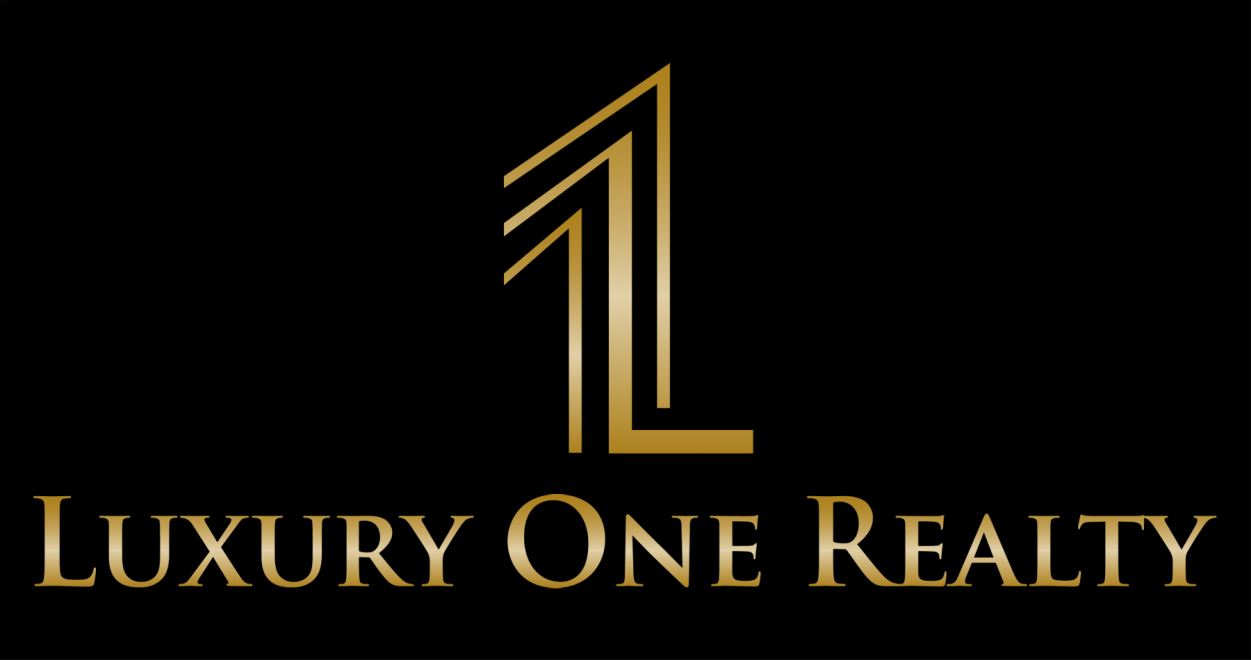 luxuryone Logo
