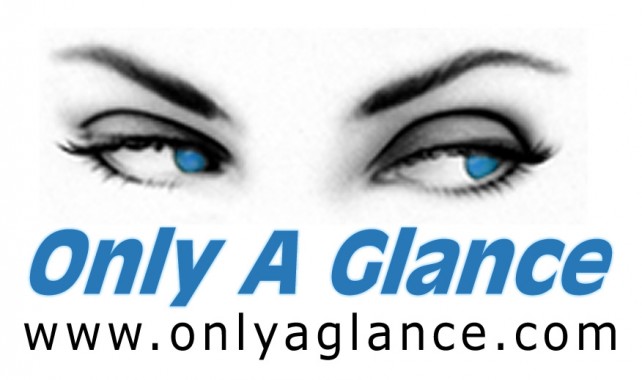 www.OnlyAGlance.com Logo