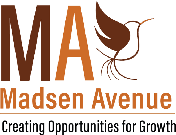 shaunamadsen Logo