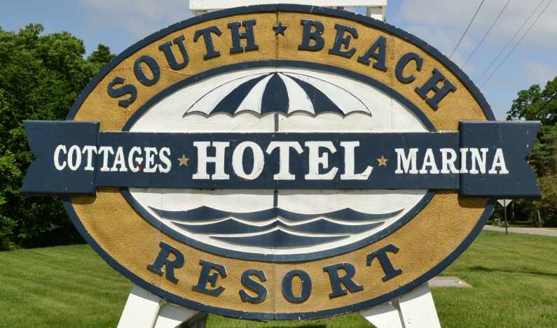 South Beach Resort Logo